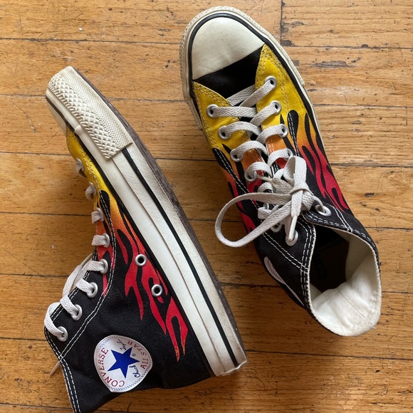 90’s Rare Flame Print High Top Converse - Picture 1 of 5